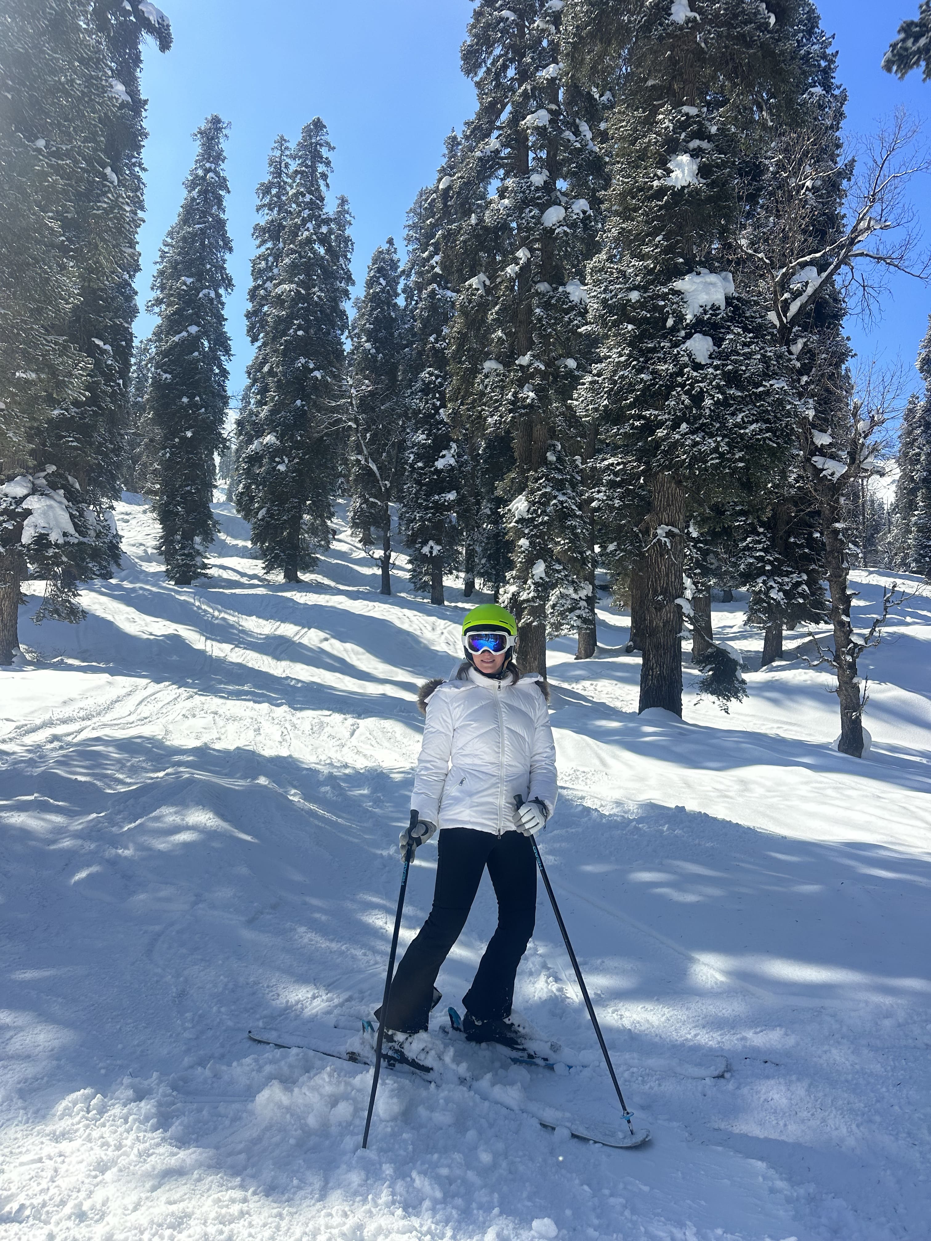 Skiing in Gulmarg