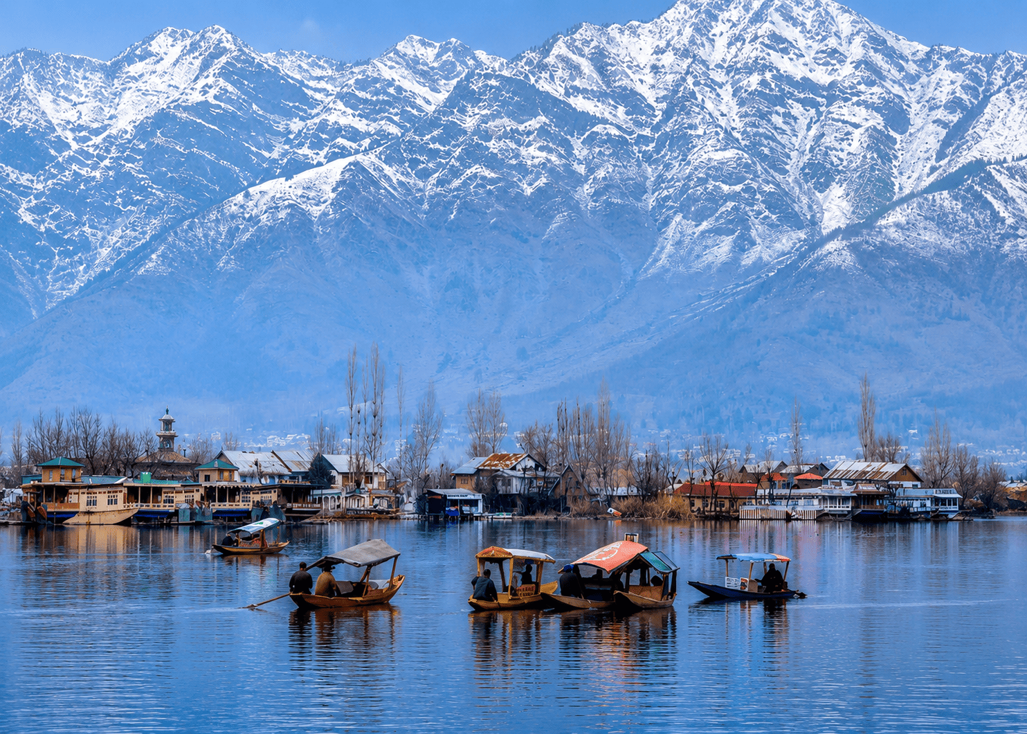 Gulmarg Gondola cabins above sweeping snowfields